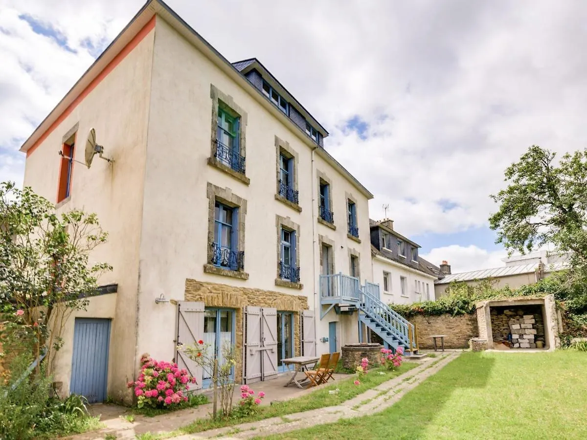 Charming Sea View Apartment In Lozen Le Pouldu